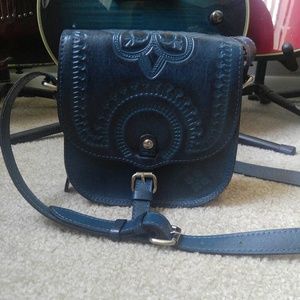 Gorgeous Patricia Nash Indigo saddle crossbody